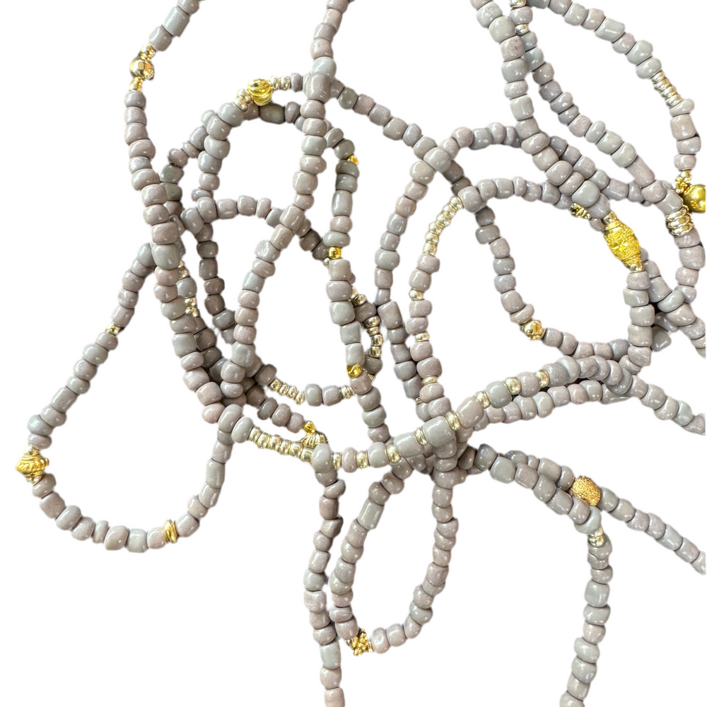 
                      
                        Wikkel armband - Rocailles - Goldplated Beads | Ouroboros By Soraya
                      
                    