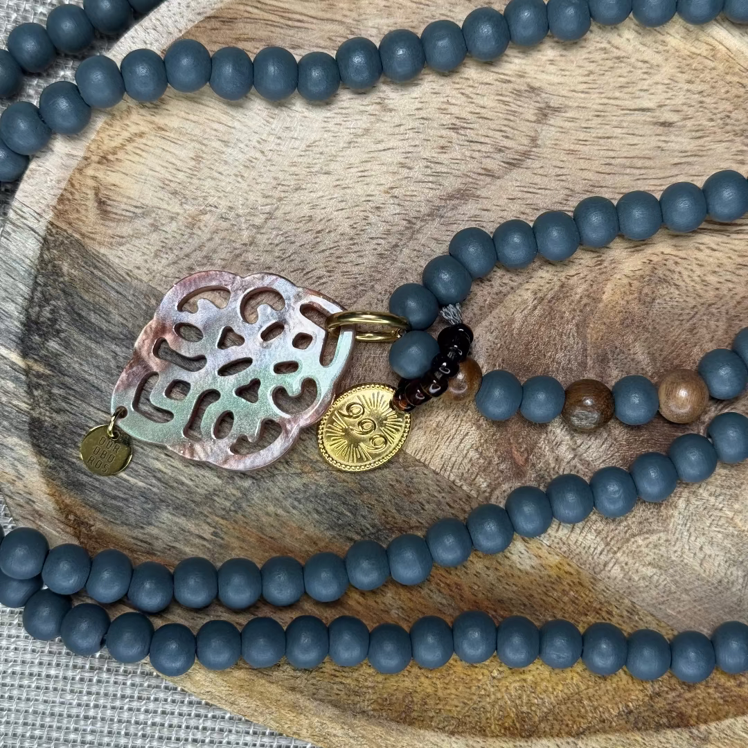 Mystic Oudh | Ketting | Hout | 999 Hanger | Ouroboros By Soraya